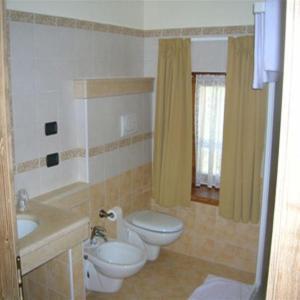 Locanda Borgo Chiese Castel Condino Pokoj fotografie