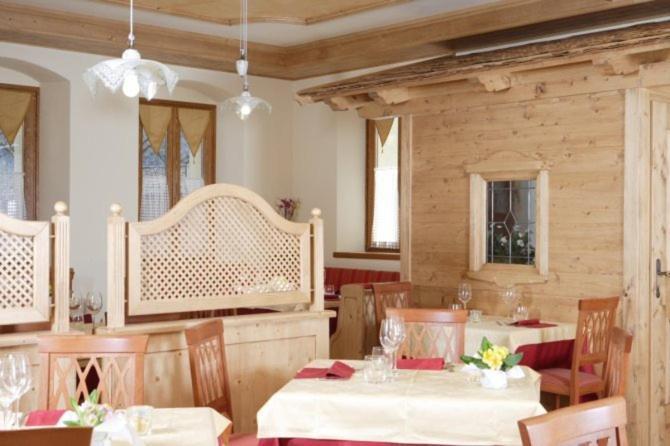 Locanda Borgo Chiese Castel Condino Exteriér fotografie